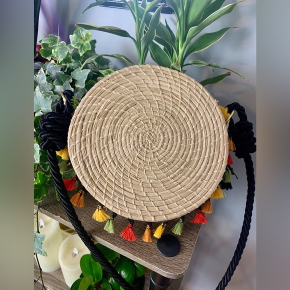 Retro Handwoven Palm Straw Shoulder Bag - Straw Bohemian Shoulder Bag - Picture 2 of 5